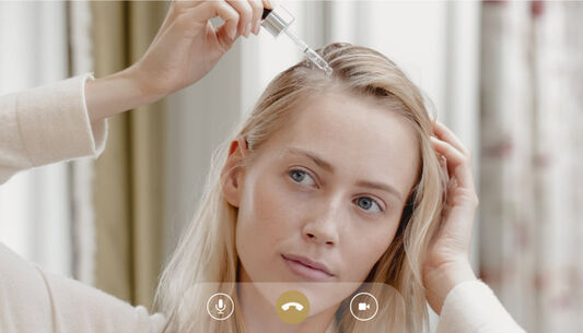Book your 1-1 video or phone consultation with a Hair Rituel by Sisley expert and take advantage of personalised recommendations to help you find your ideal haircare routine, suited to your needs and requirements.